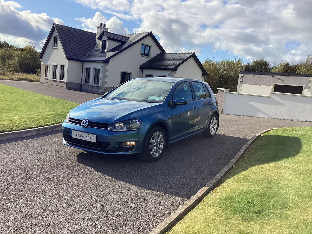 2016 Volkswagen Golf CL 1.6 TDI 5 Dr - Image 2