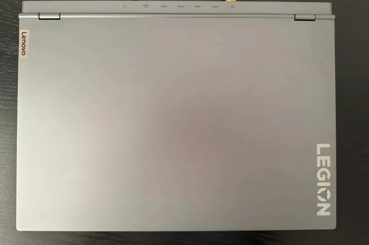 LENOVO LEGION 7 - Image 1