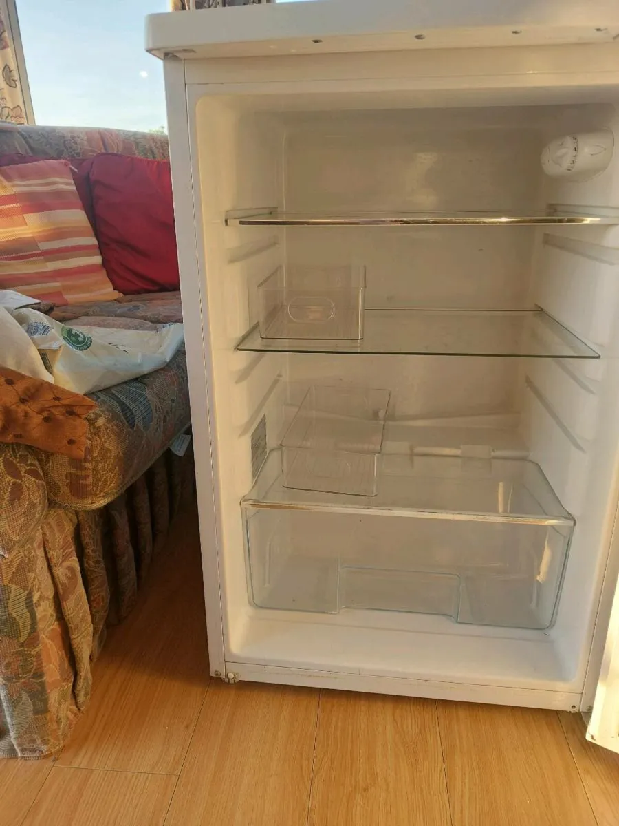Fridge - Image 2
