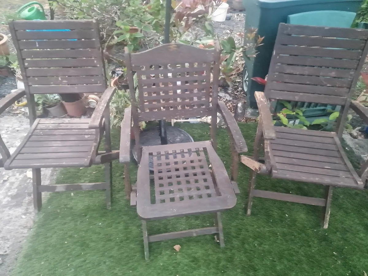 Wooden sun chairs - Image 3