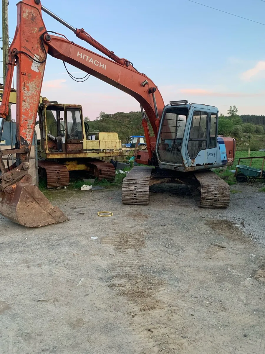 120 ex hitachi - Image 4