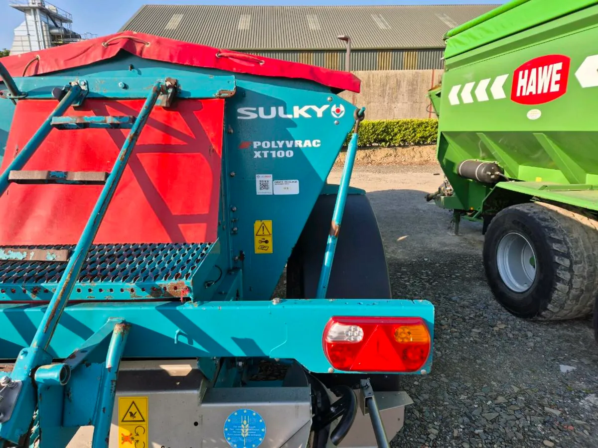 Fertiliser spreader - Image 4