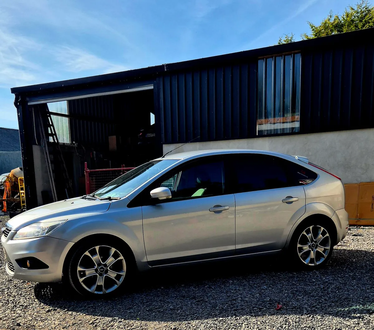 2010 FORD FOCUS ZETEC 1.6 DIESEL NEW NCTFSH 2 KEYS - Image 1