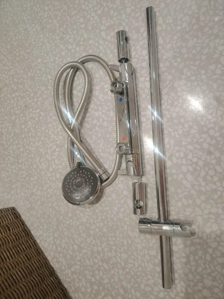 Triton Shower - Image 1