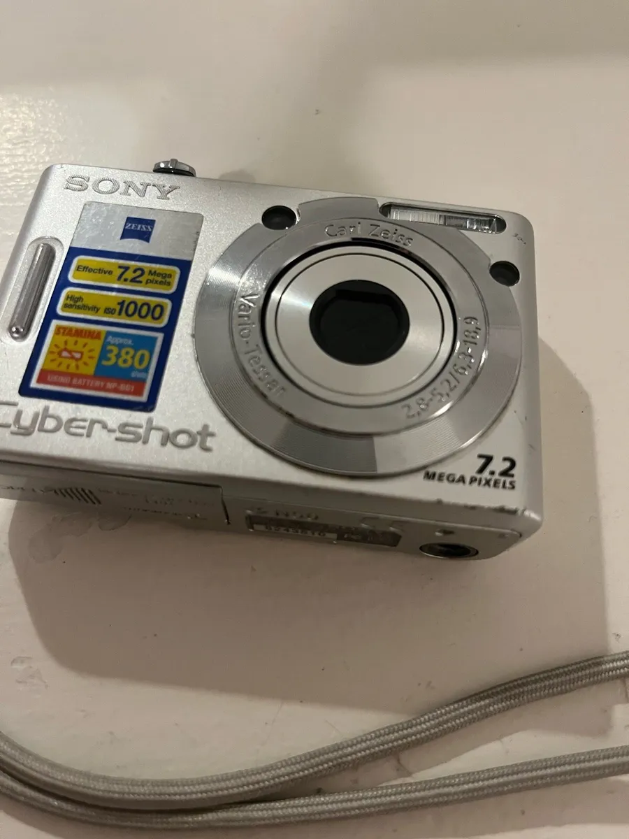 Sony camera - Image 2