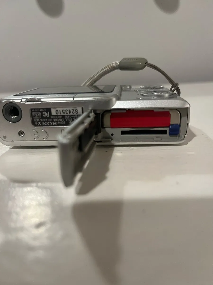 Sony camera - Image 3