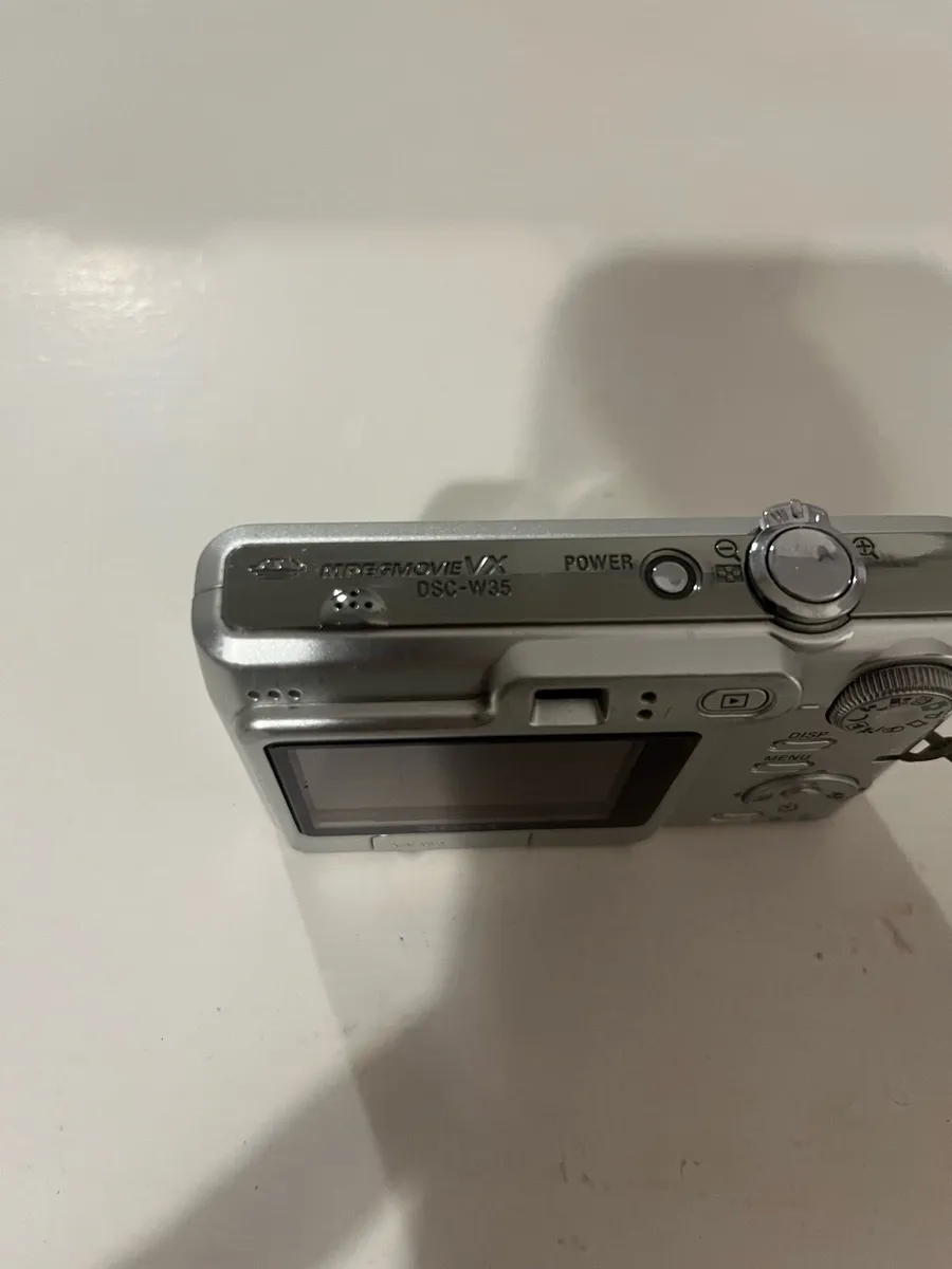 Sony camera - Image 4