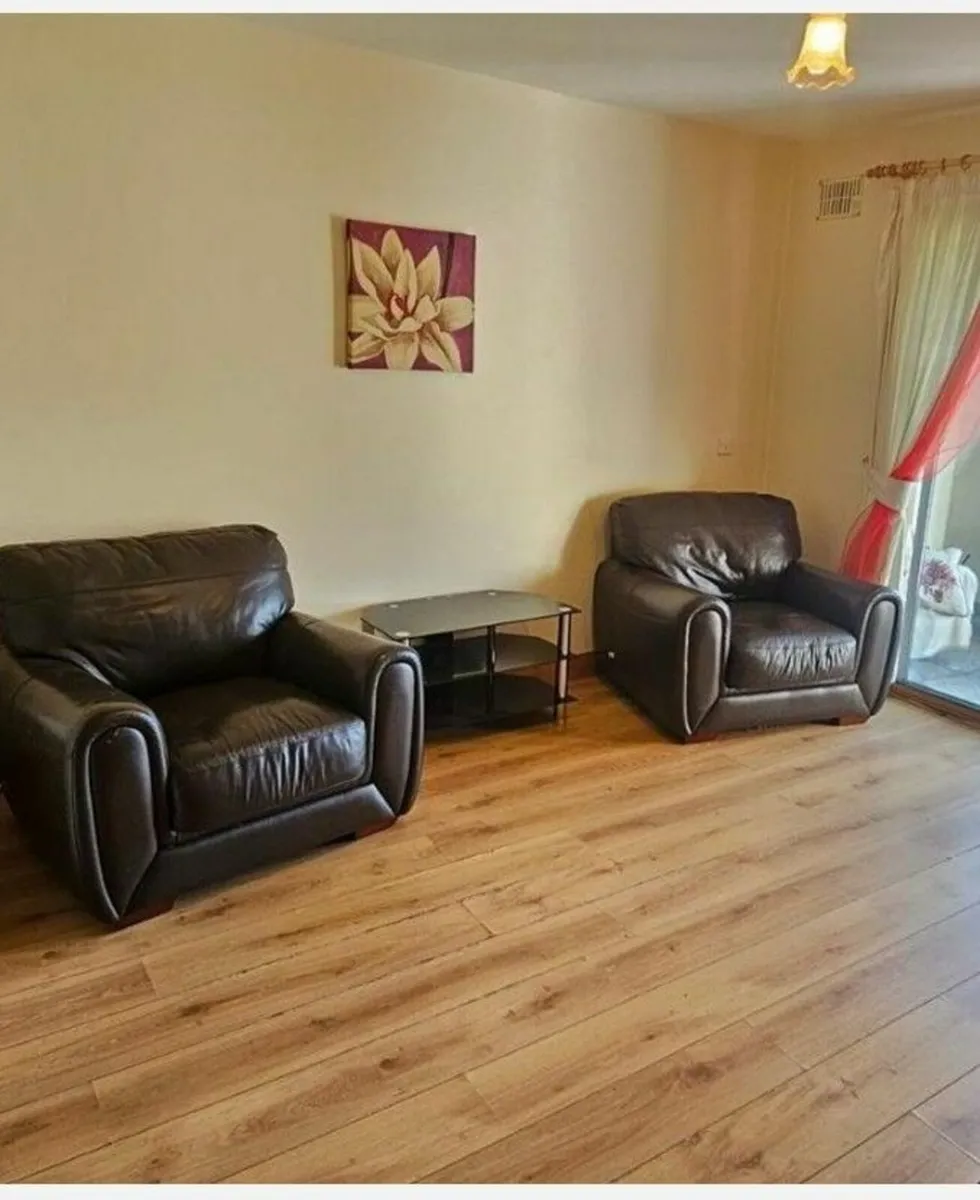 3 piece leather suite - Image 2
