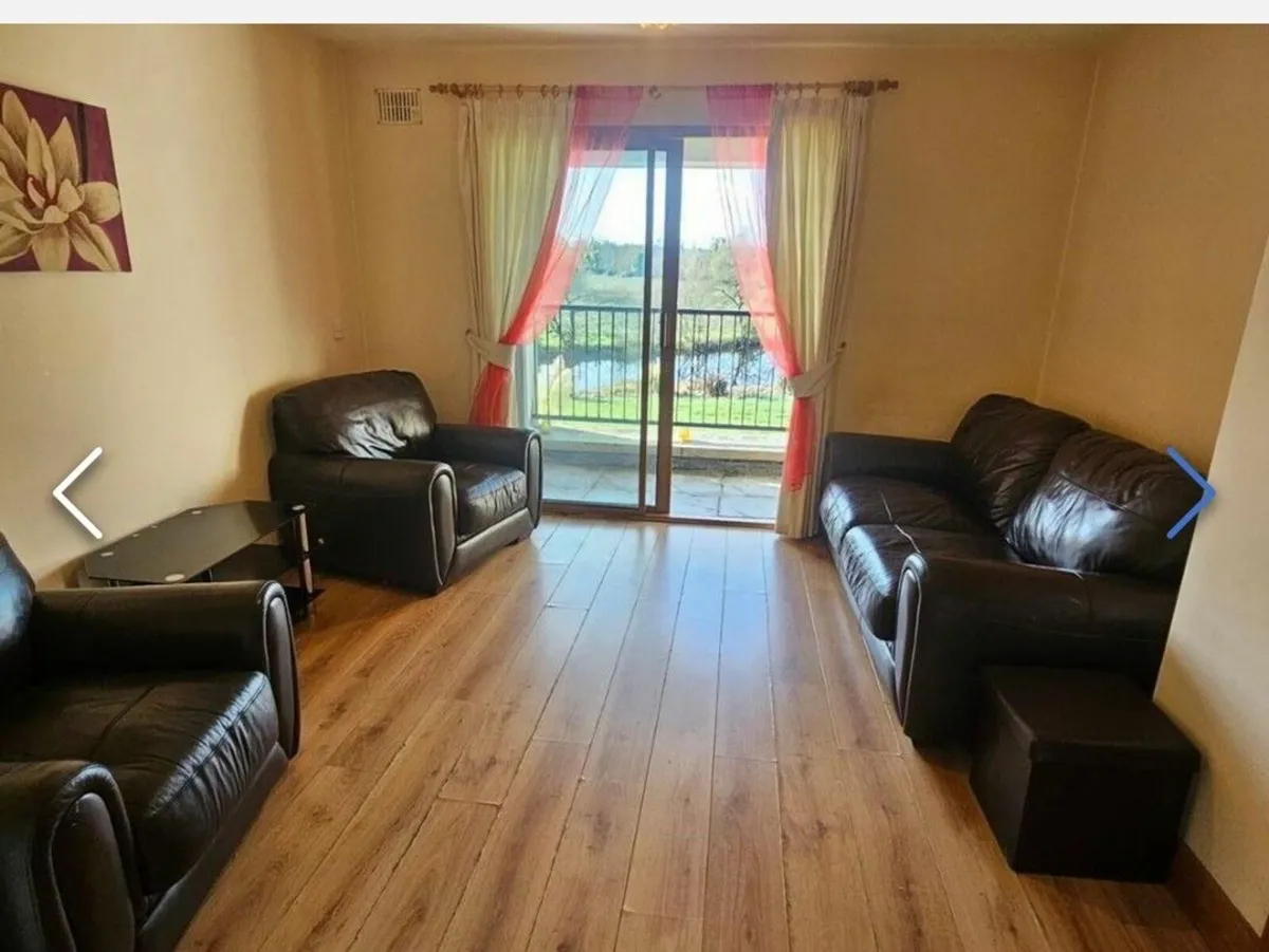 3 piece leather suite - Image 1