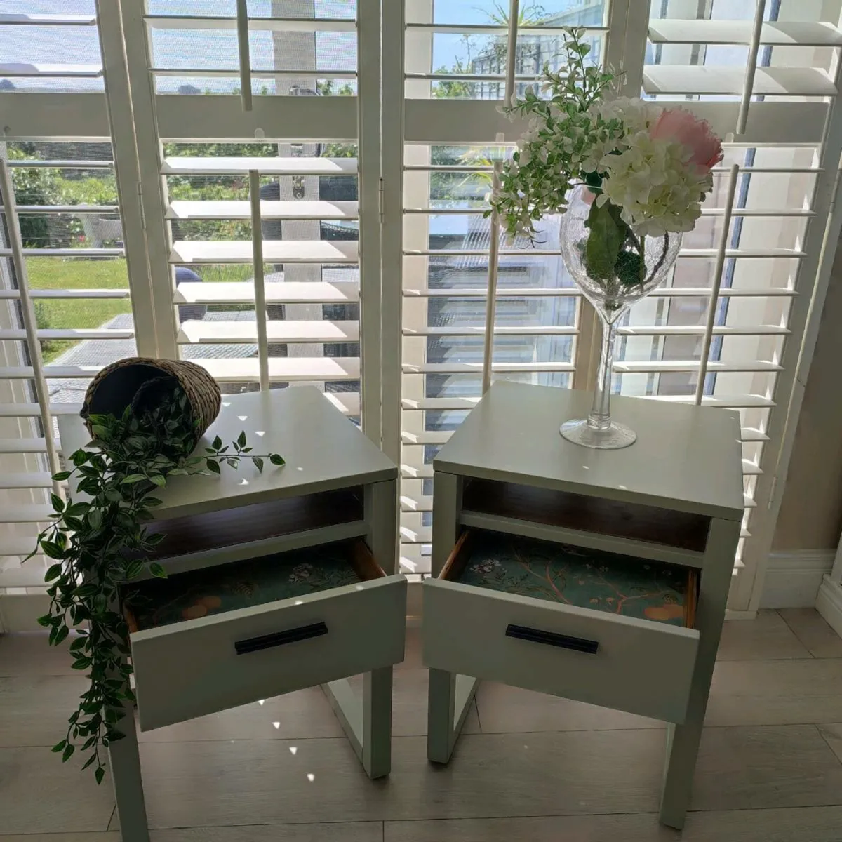 Solid bedside tables lockers - Image 1