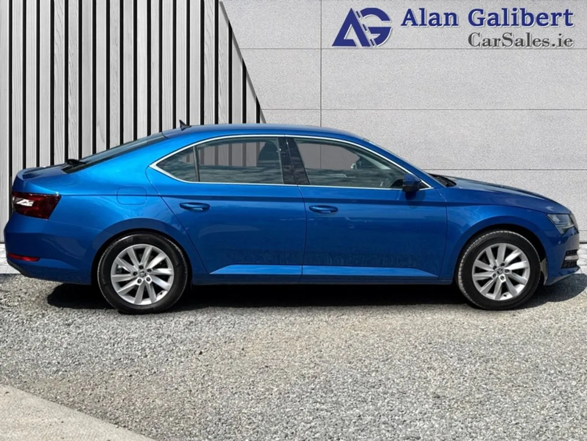 Skoda Superb Ambition 2.0 TDI 150HP DSG Auto - Image 3