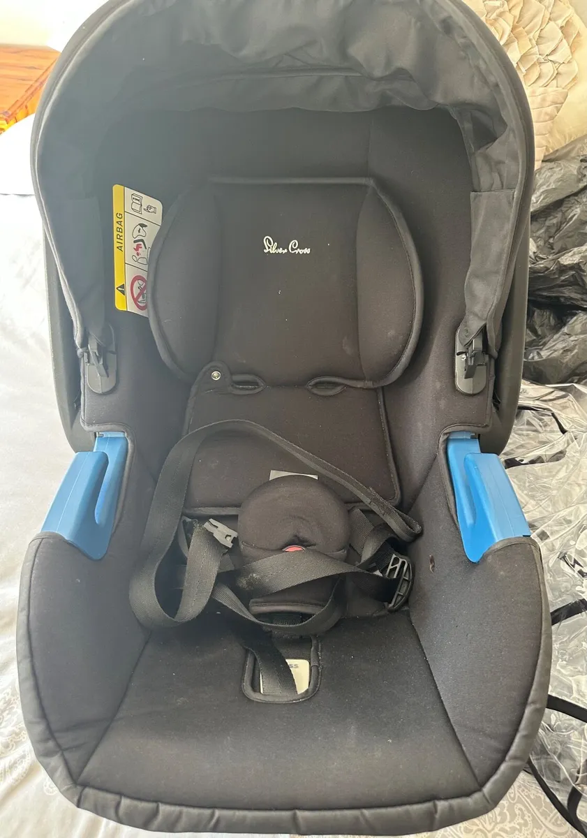SilverCross Childs Car seat - Image 2