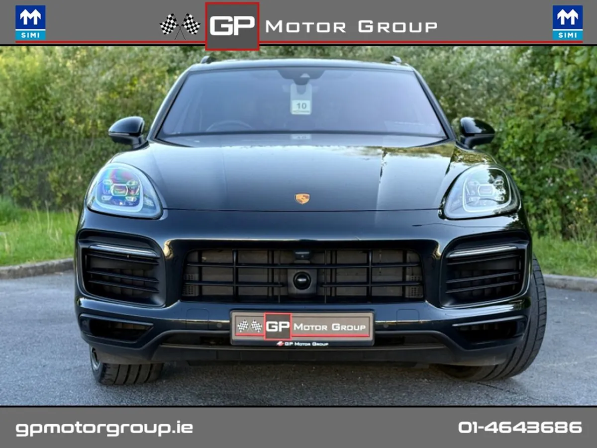 Porsche Cayenne Cayenne S Platinum Edition 3.0 E- - Image 2
