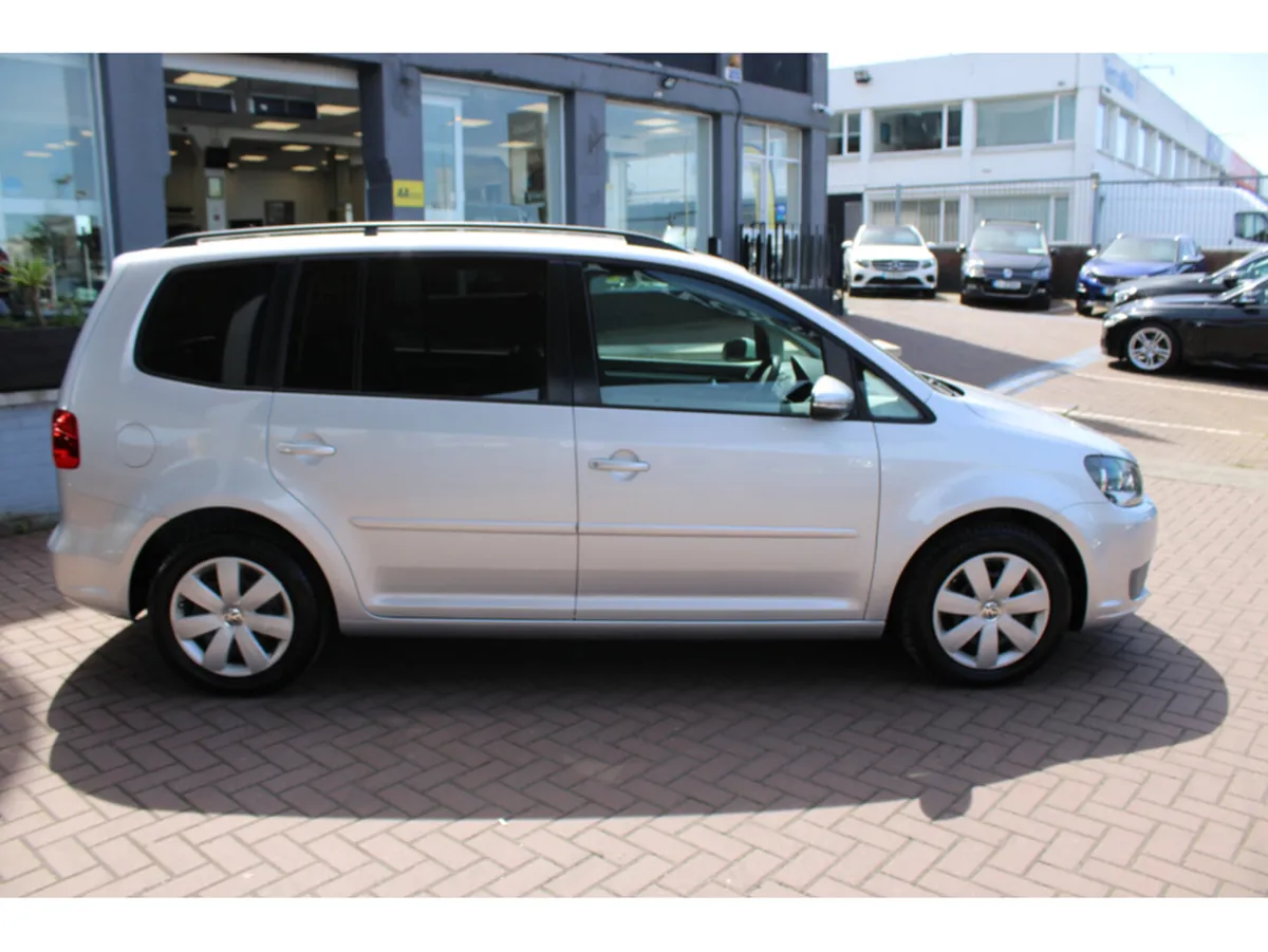 Volkswagen Touran 1.4 TSI COMFORTLINE 7 SEATER MPV - Image 2