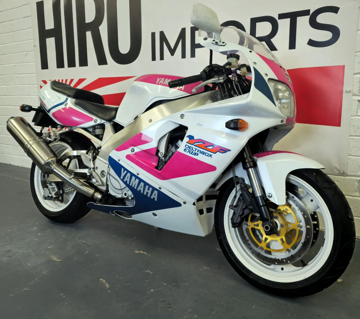 1993 Yamaha YZF750R - Image 2