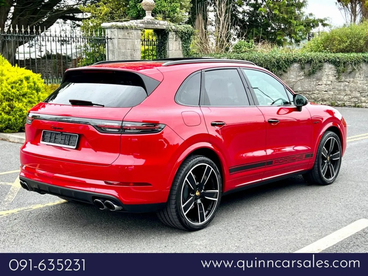 Porsche Cayenne 3.0 V6 E-hybrid 462 BHP Auto high - Image 3