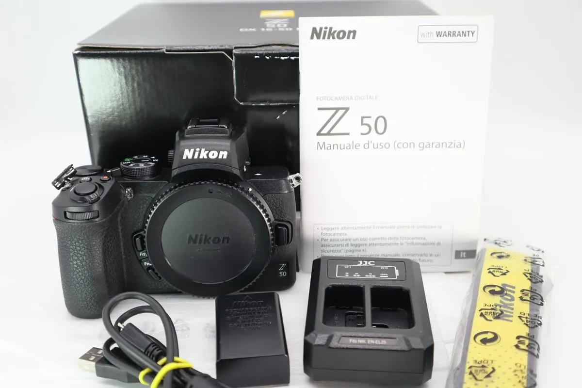 NIKON Z 50 MIRRORLESS CAMERA (#0488) - Image 1
