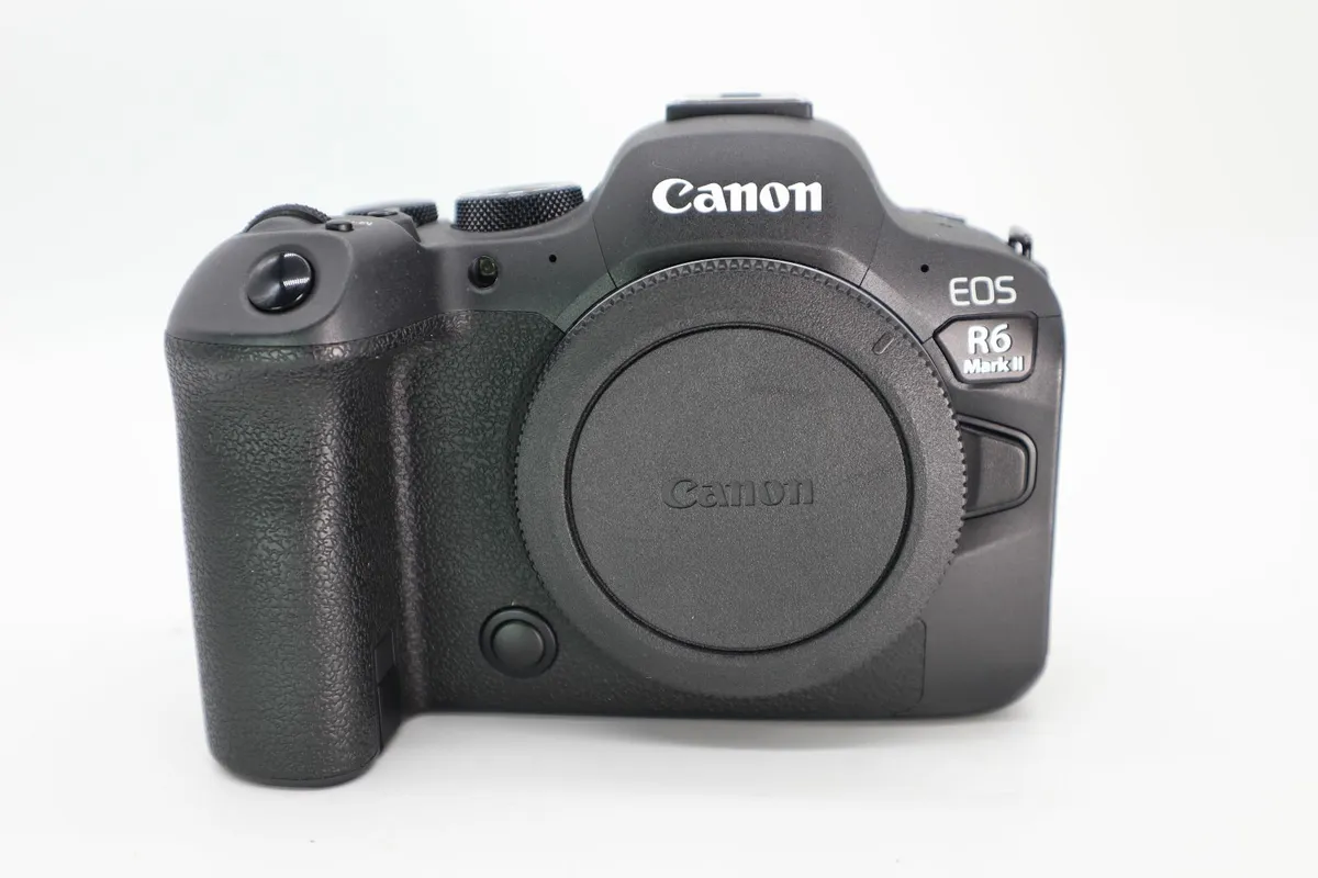 CANON EOS R6 Mark II MIRRORLESS CAMERA (#0483) - Image 4