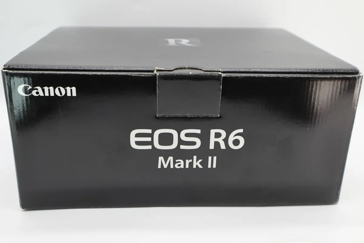 CANON EOS R6 Mark II MIRRORLESS CAMERA (#0483) - Image 1