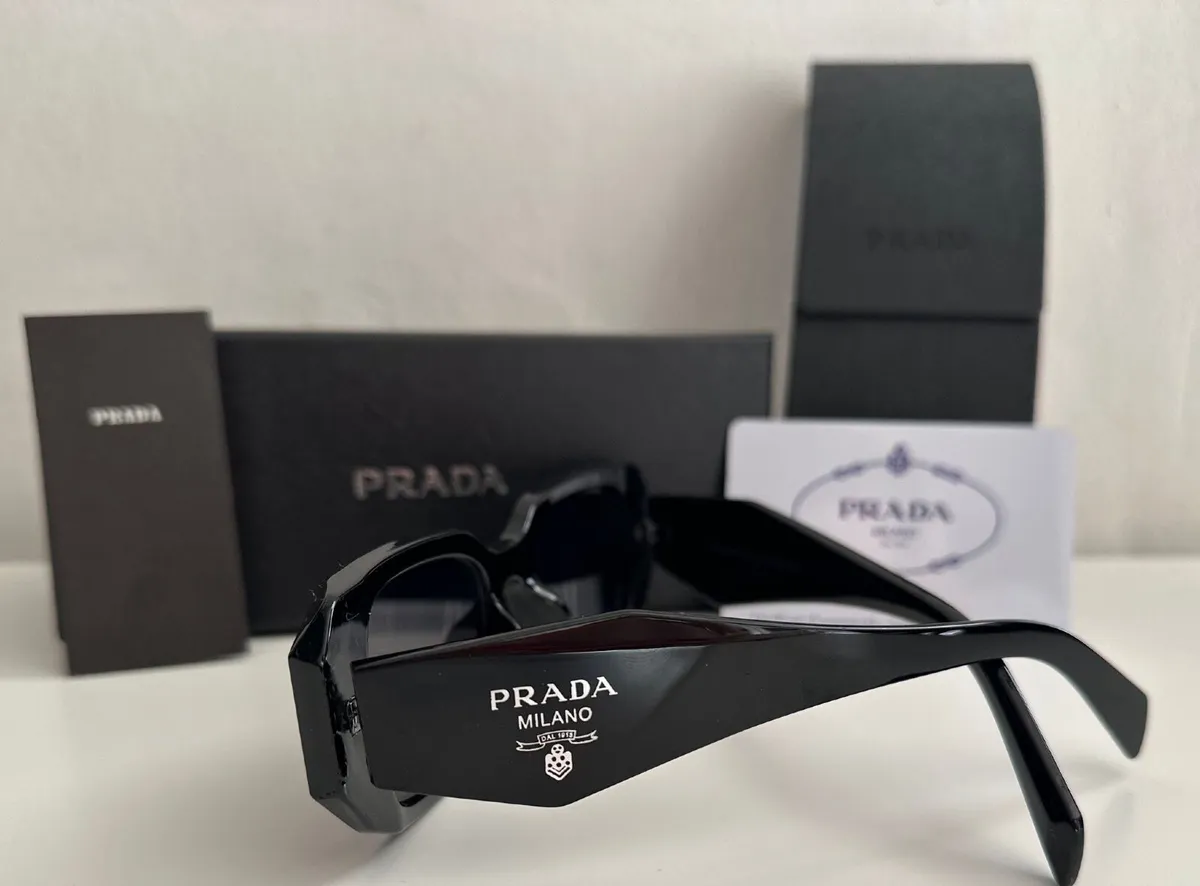Ladies sunglasses - Image 1