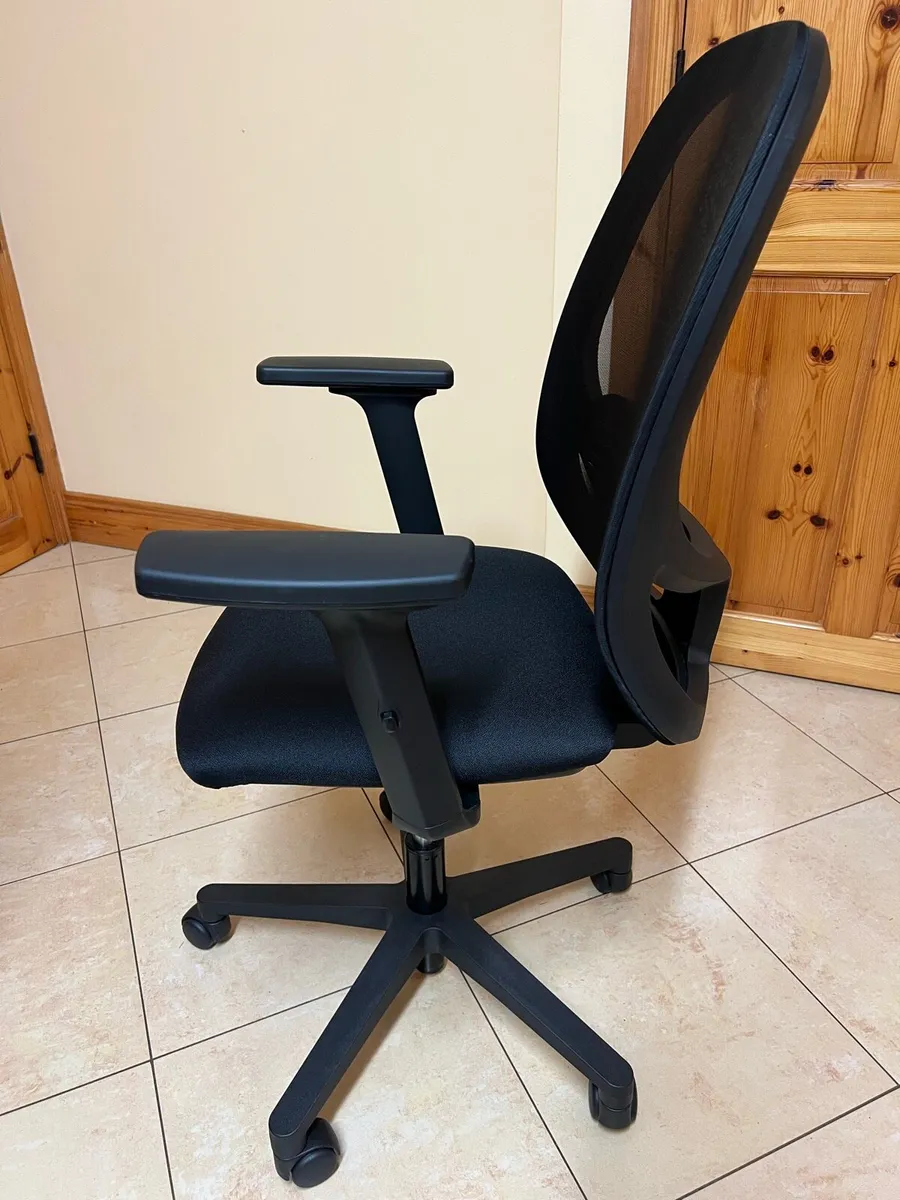 Office Chair - Image 2