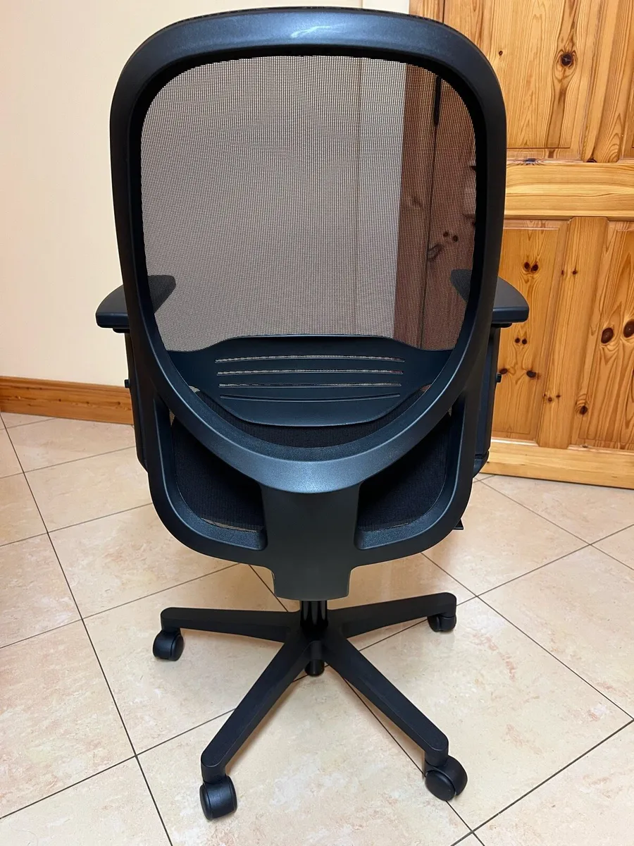 Office Chair - Image 3