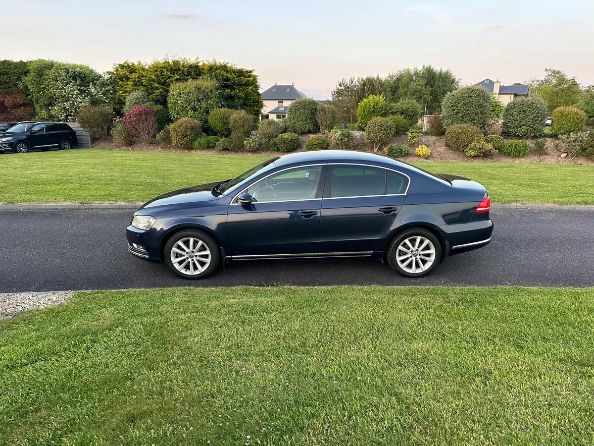 VW Passat TDI Highline - Image 2