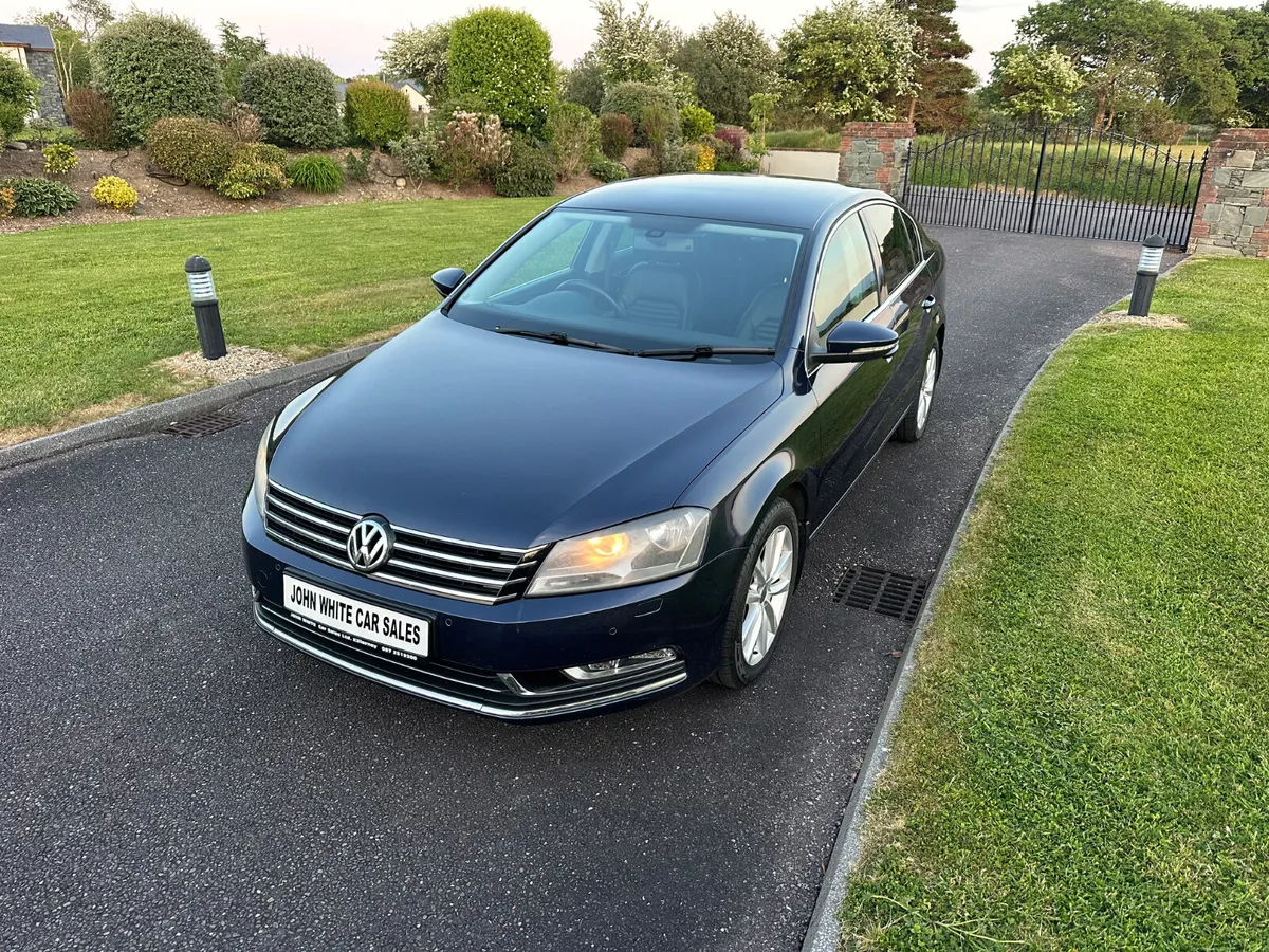 VW Passat TDI Highline - Image 1