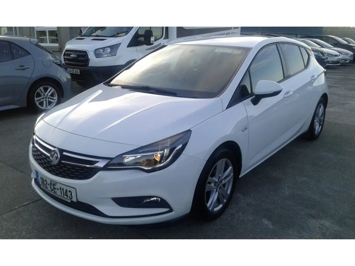 Vauxhall Astra 1.6 Cdti Design Ecotec S S/S 5DR 1 - Image 2