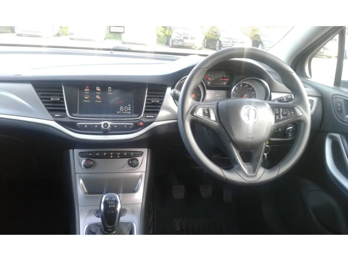 Vauxhall Astra 1.6 Cdti Design Ecotec S S/S 5DR 1 - Image 4