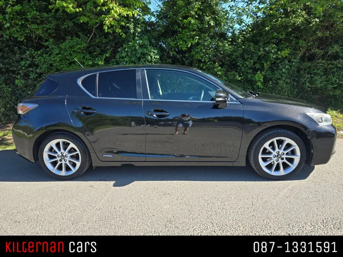 Lexus CT200H CT 200H Advance 5DR Auto 1.8 136BHP - Image 3