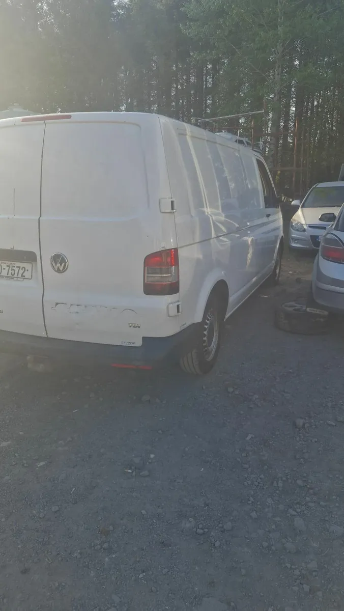 Volkswagen Transporter 2015 new test - Image 2
