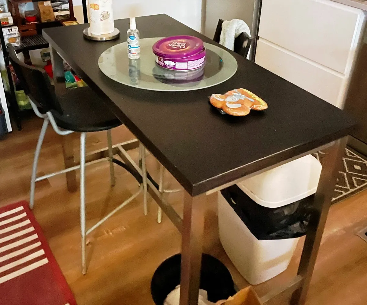Kitchen table