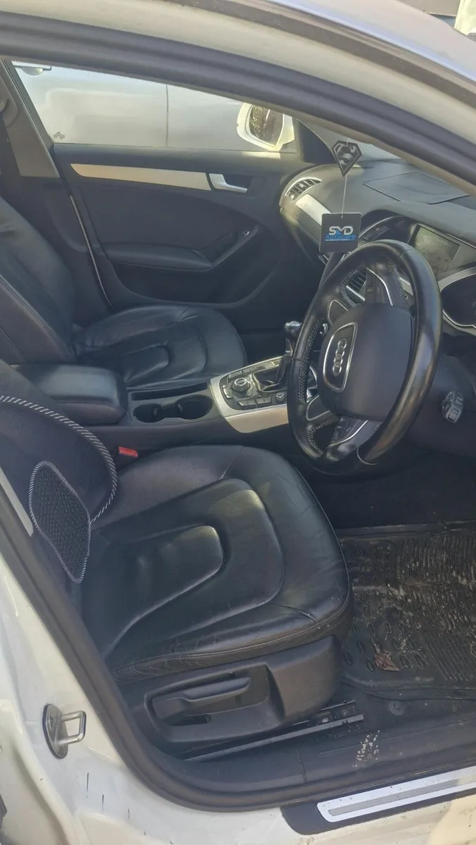 Audi A4 2012 - Image 2