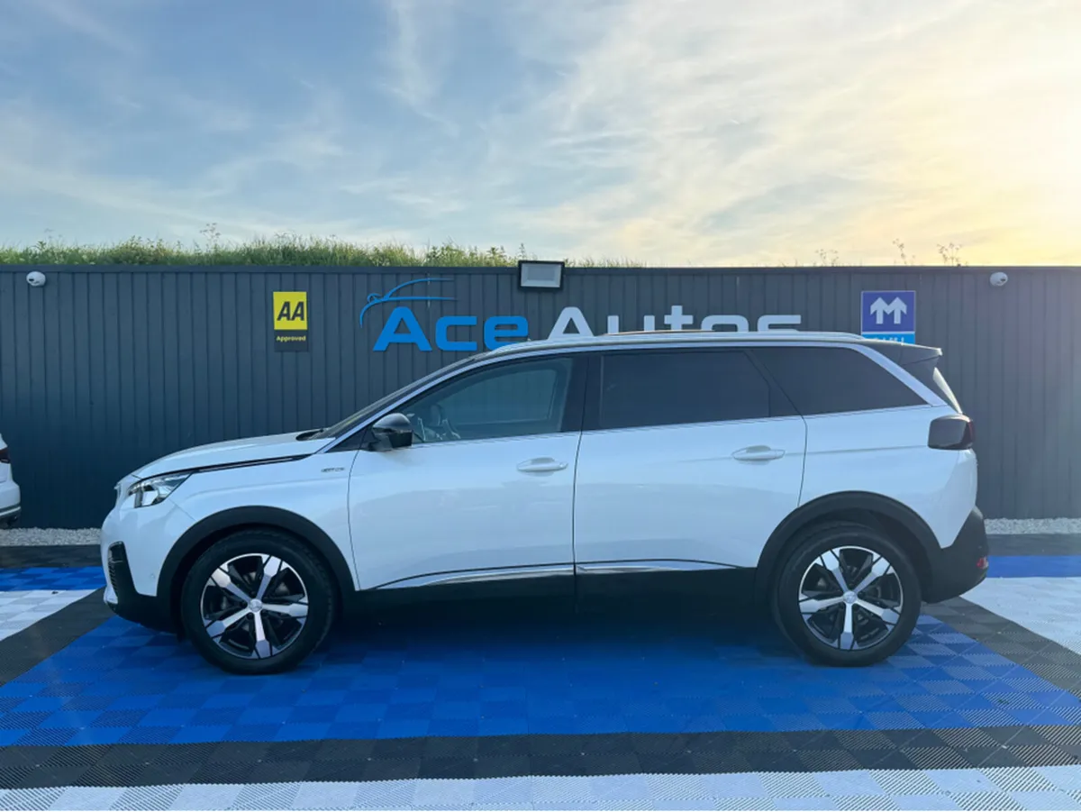 Peugeot 5008 ** DEPOSIT TAKEN ** GT-LINE - 2.0L DI - Image 4