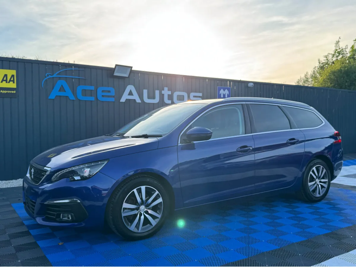 Peugeot 308 ALLURE - 1.6 DIESEL - AUTO - 12M WARRA - Image 3
