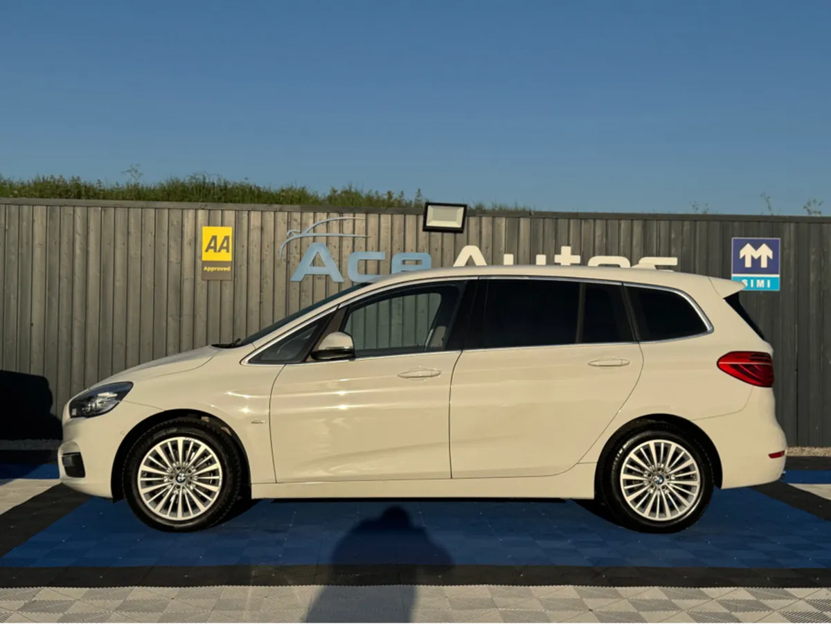 BMW 2-Series LUXURY - 2.0L DIESEL - AUTO - 7 SEATS - Image 3