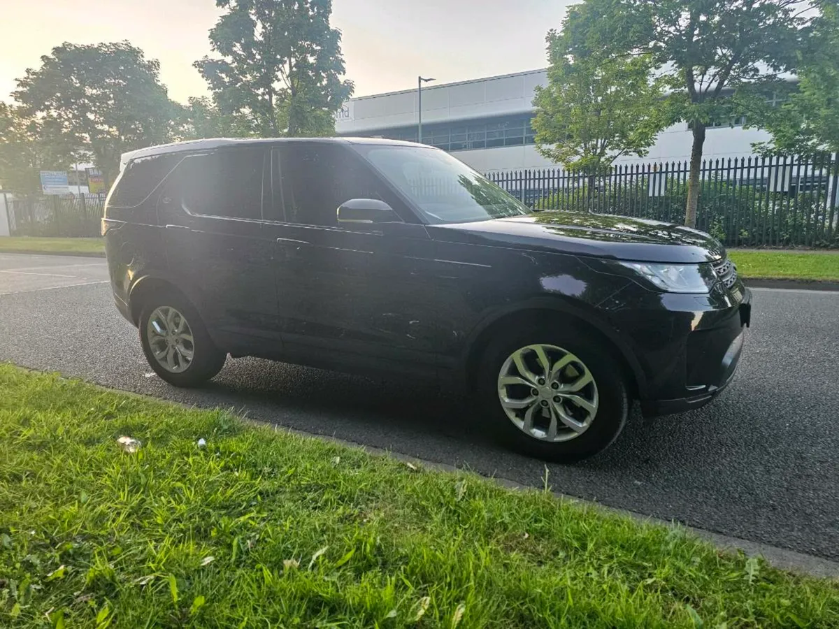 2018 Landrover Discovery - Image 4