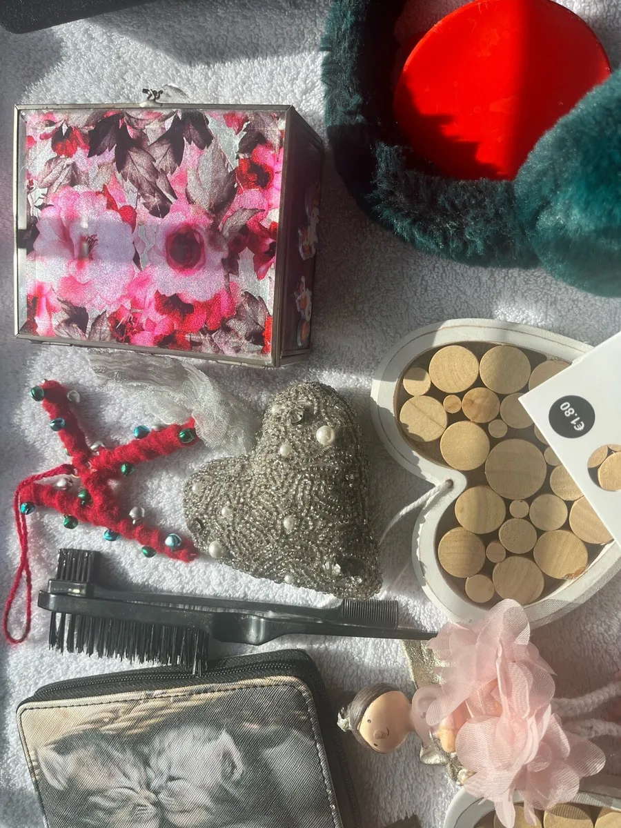 Bundle of items - Image 3