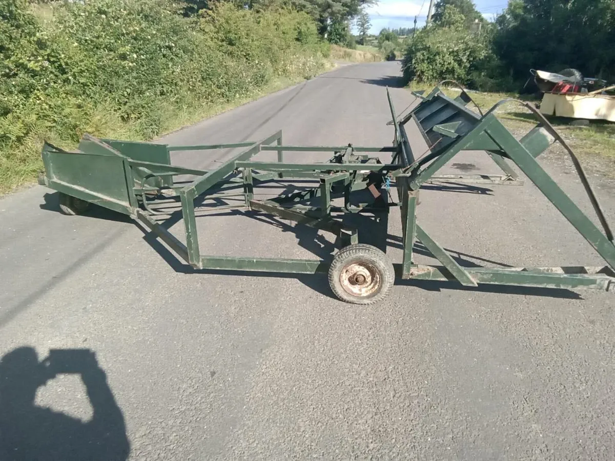 Bale Sleigh - Image 1