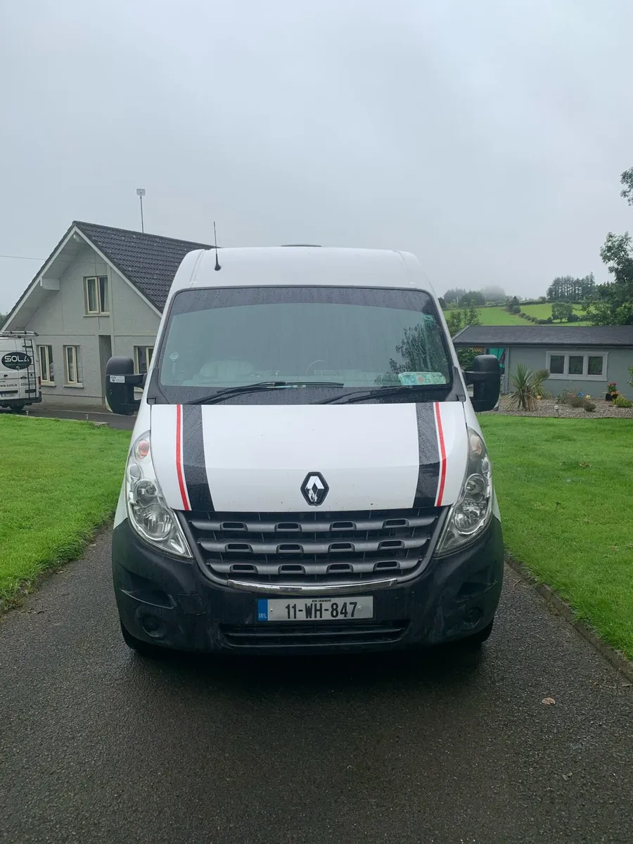 2011 Renualt Master 2/3 berth camper van - Image 3