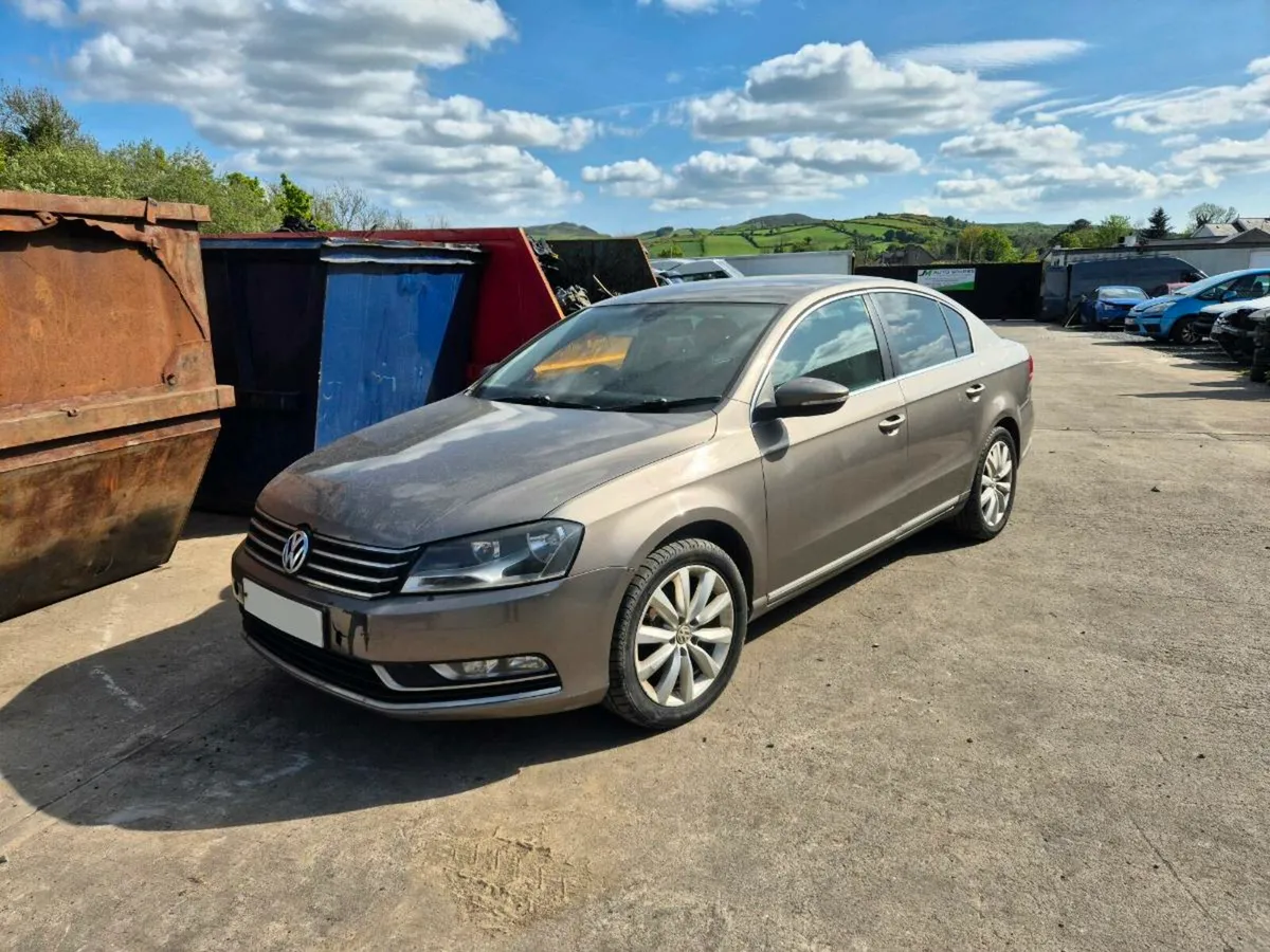 B7 2014 Vw Passat 1.6tdi BREAKING PARTS SPARES ONL