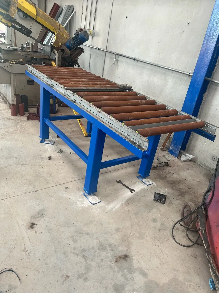 Heavy duty roller table - Image 2