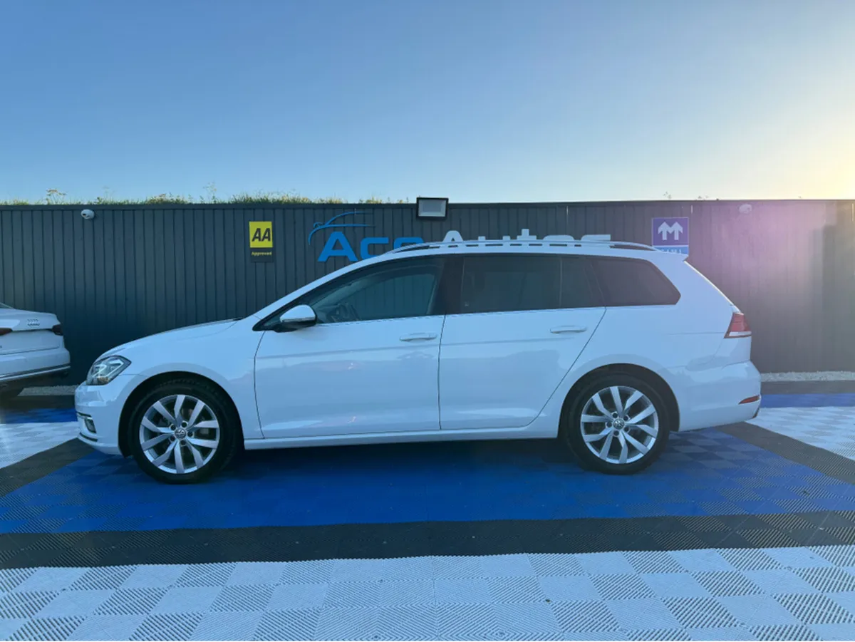 Volkswagen Golf ***DEPOSIT TAKEN*** HIGHLINE - 1.4 - Image 4