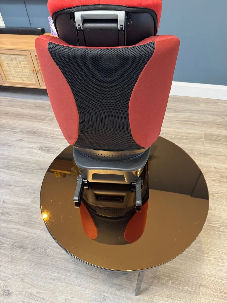Car seat - Image 2