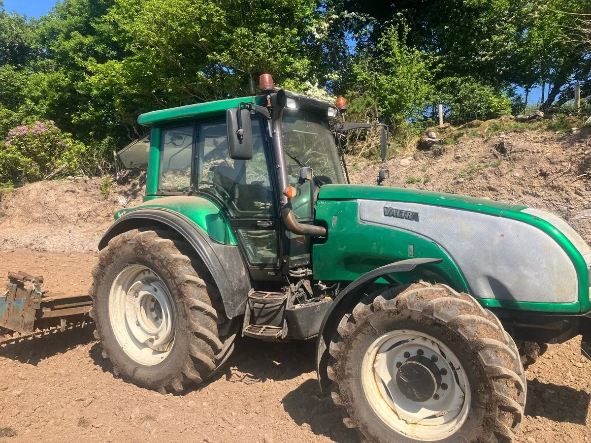 Valtra T170 - Image 1