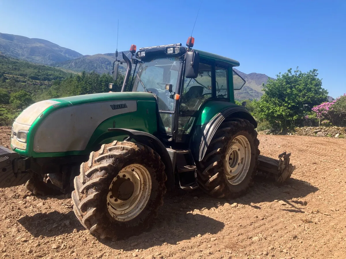 Valtra T170 - Image 2