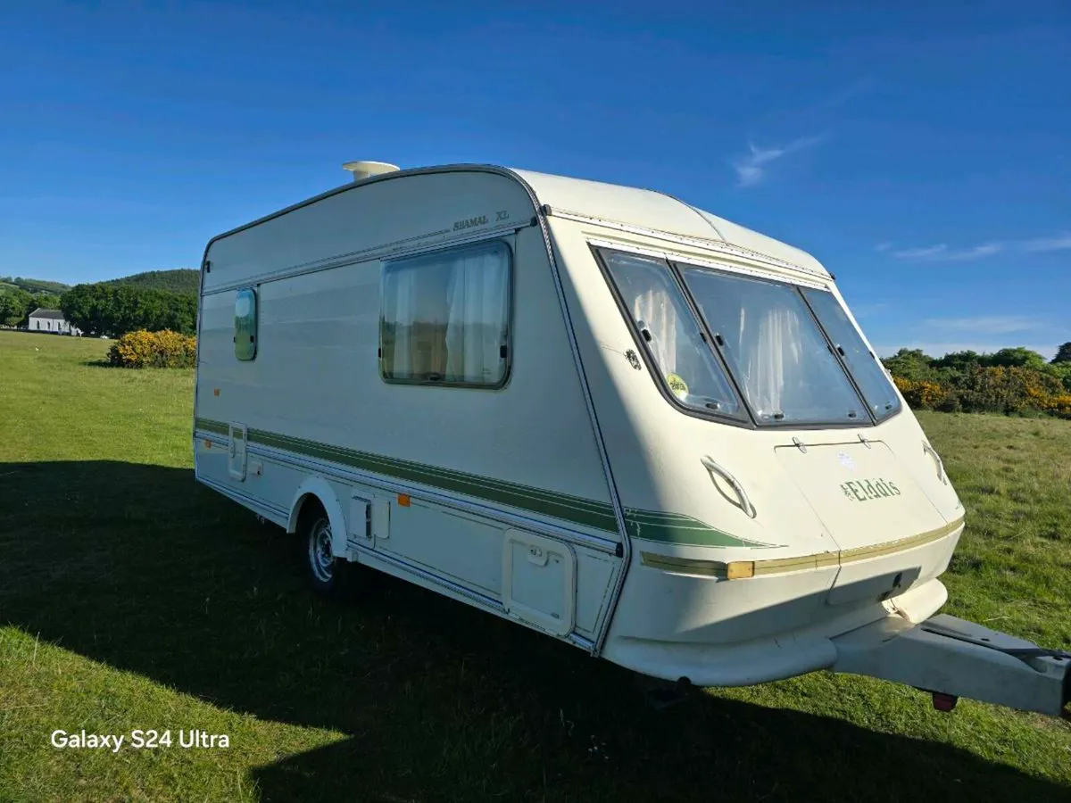 Elddis Shamal XL Touring Caravan 4Berth  850 KG - Image 1