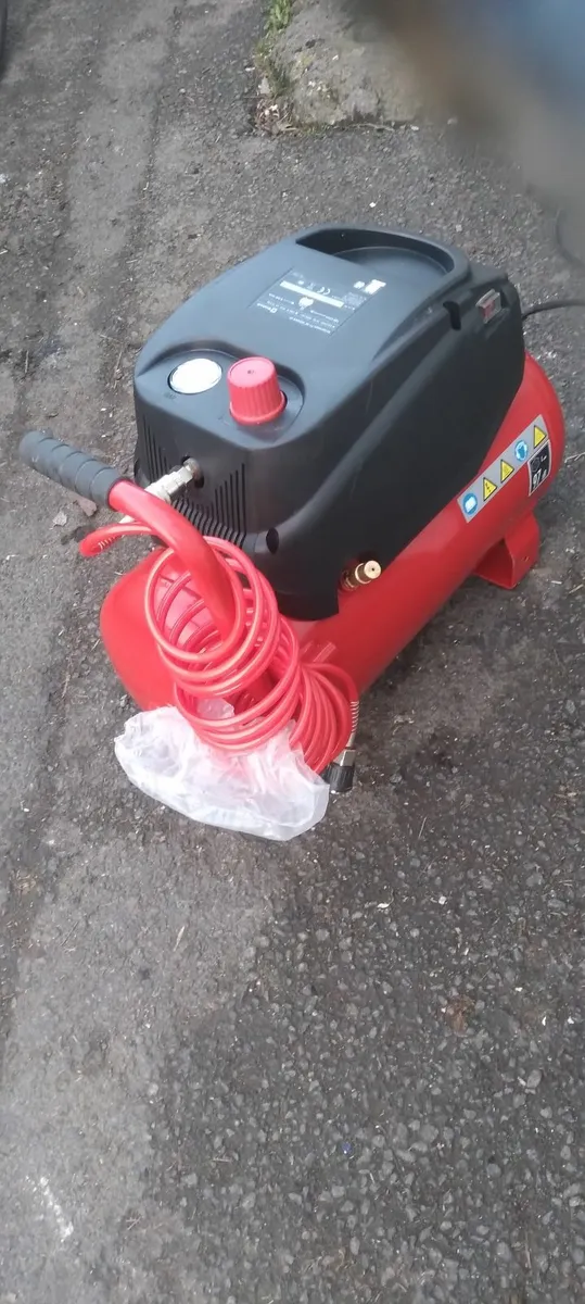 New air compressor tc ac 200/24/8 price - Image 1