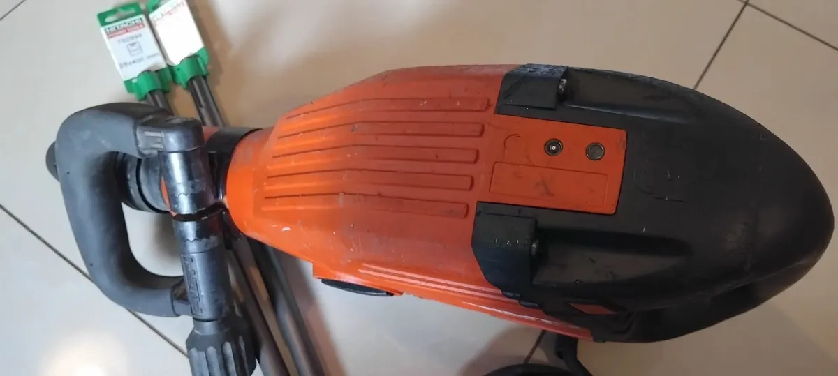 Hilti TE 700-AVR Sds Max Breaker 110v - Image 4